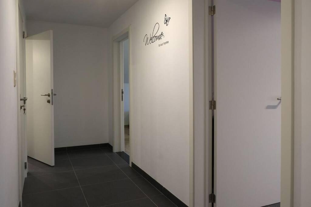 Hasbania Vakantiewoning Gingelom Bagian luar foto