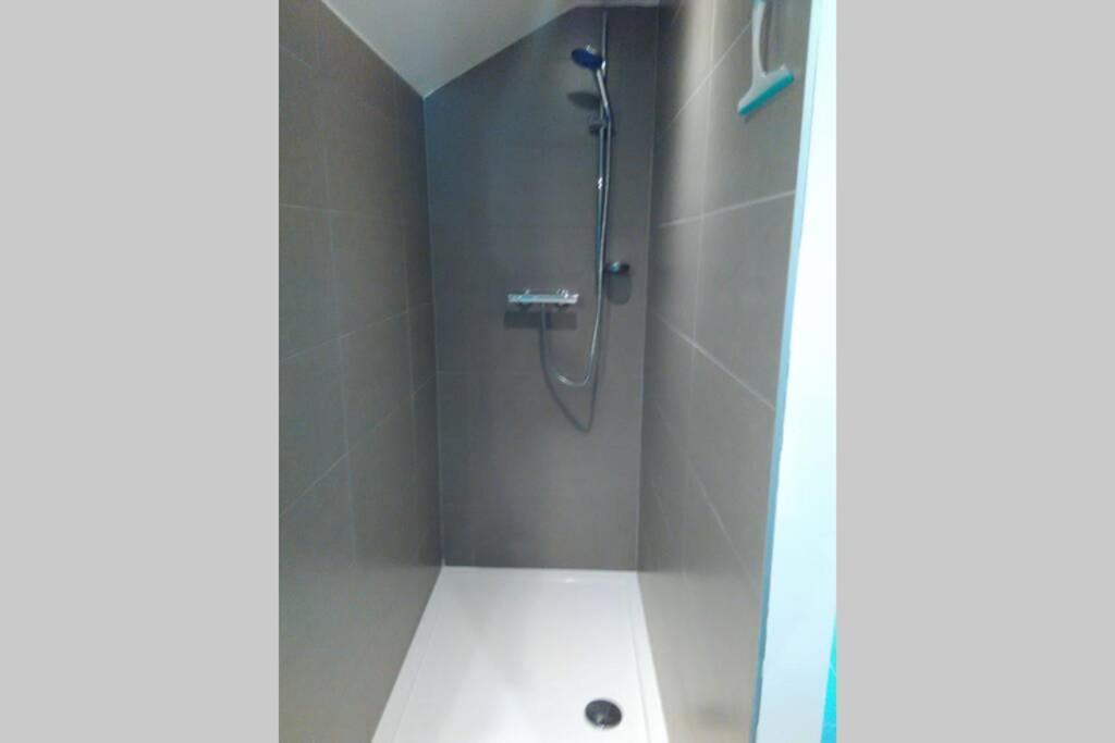 Hasbania Vakantiewoning Gingelom Bagian luar foto