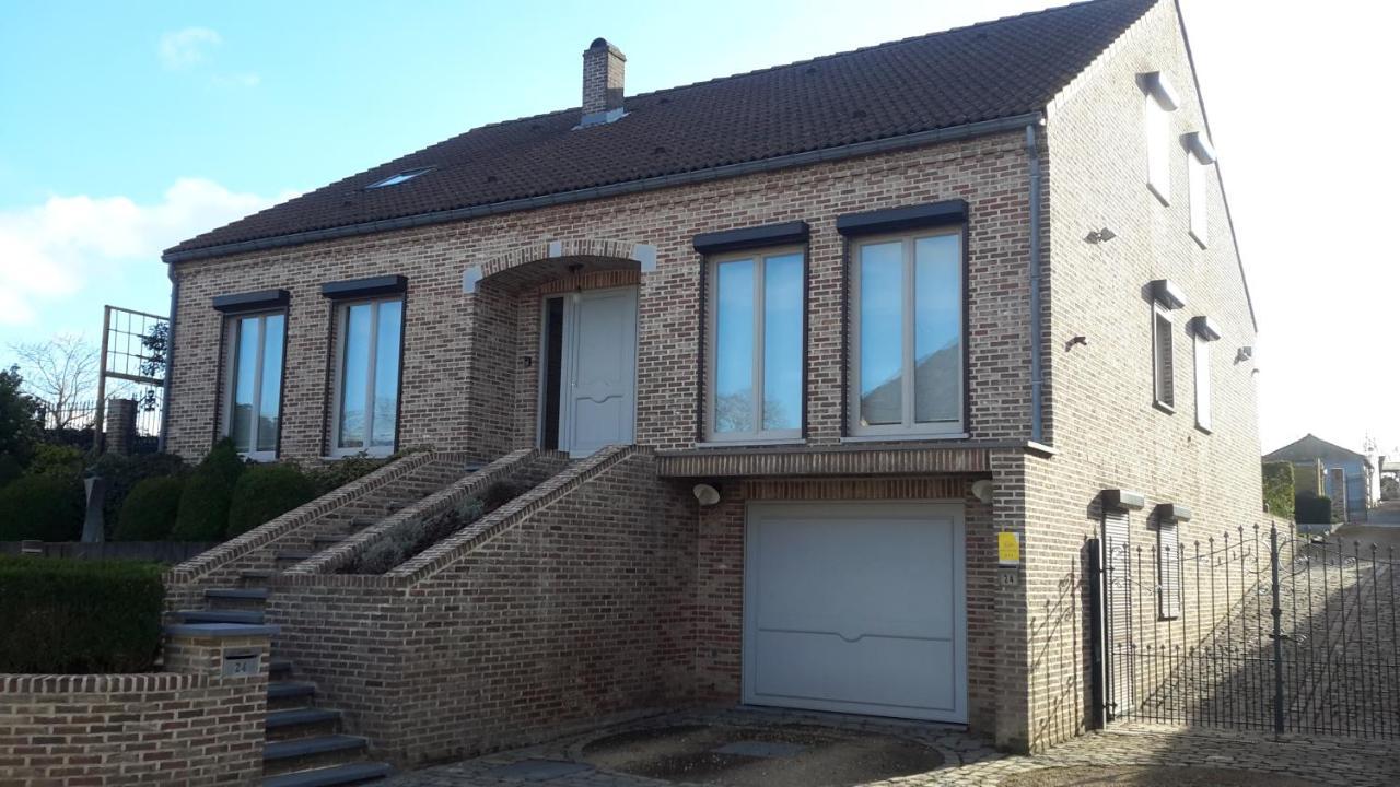 Hasbania Vakantiewoning Gingelom Bagian luar foto